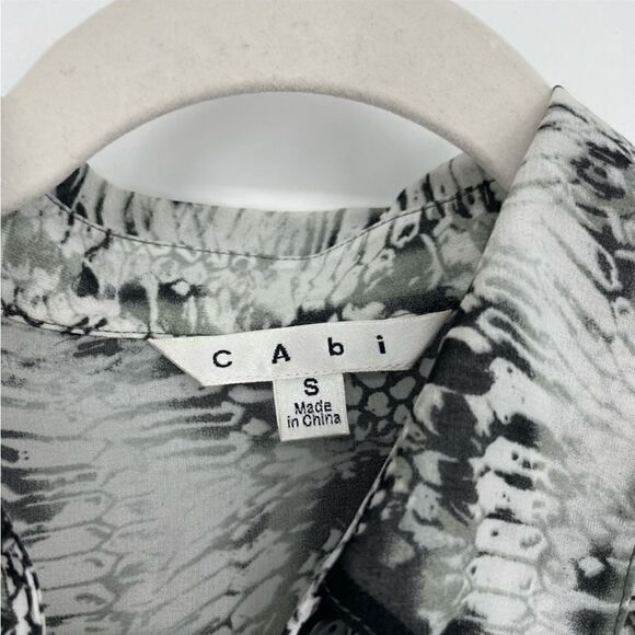 CAbi Python Snake Print Sheer Button Top
Chiffon Women's Blouse - Picture 5 of 12